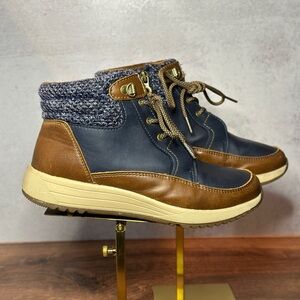 Sporto | Egnite Blue Tan/brown waterproof ankle boots size 7.5 - hiking lace up